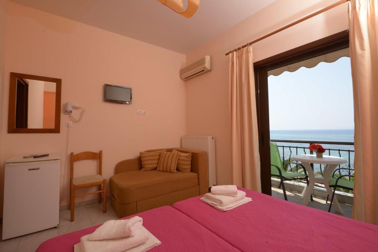 Hotel Akrogiali Ouranoupoli Eksteriør bilde