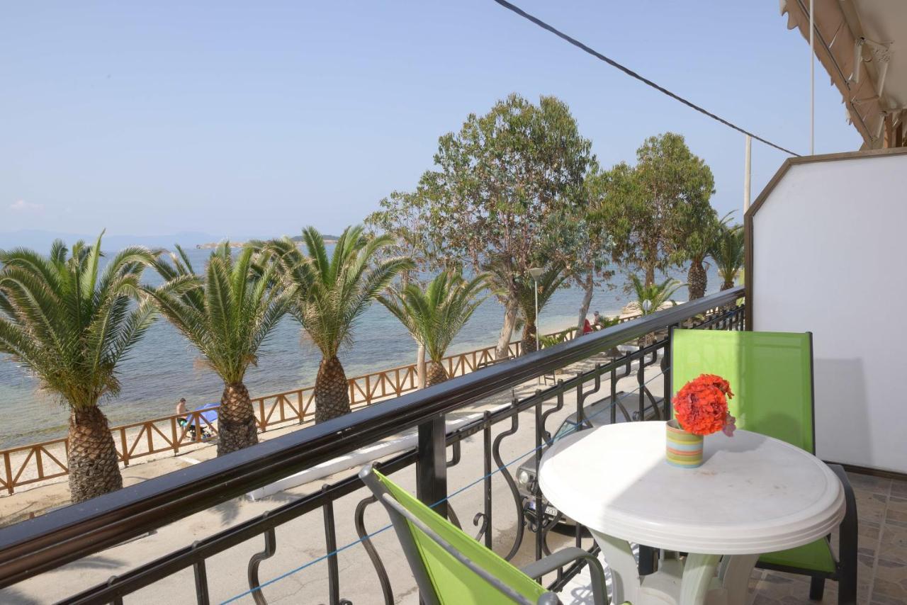 Hotel Akrogiali Ouranoupoli Eksteriør bilde
