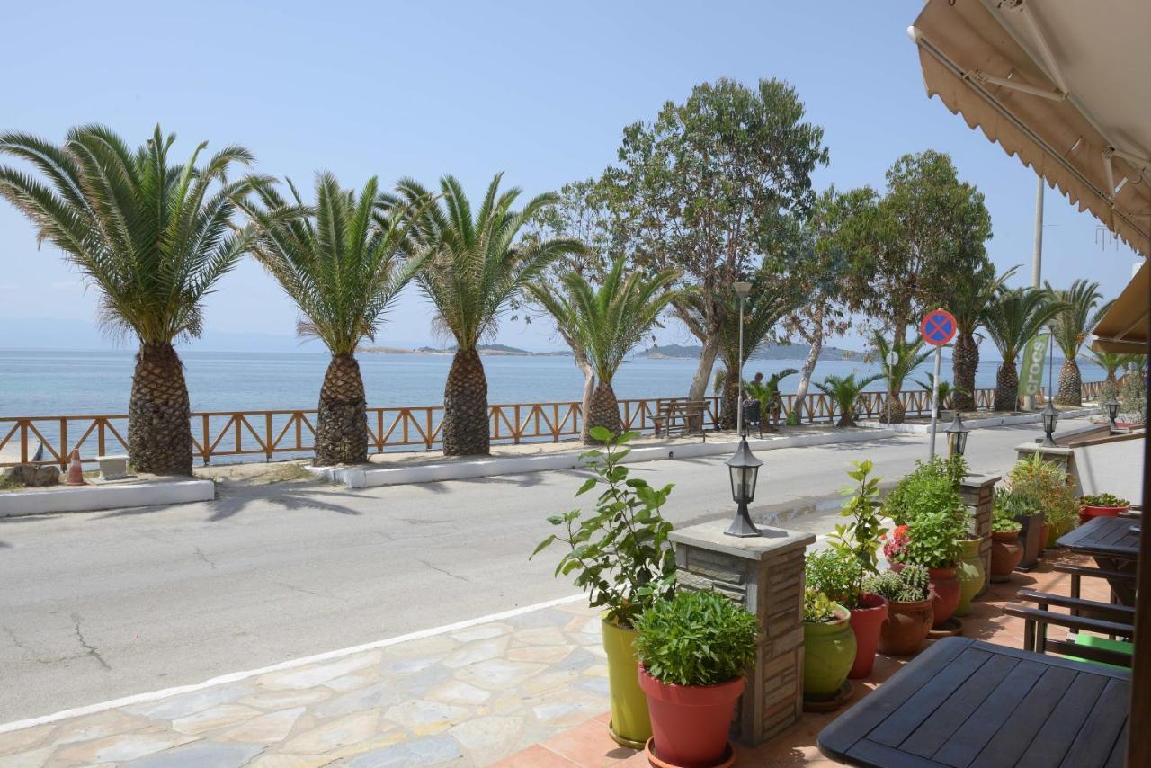 Hotel Akrogiali Ouranoupoli Eksteriør bilde